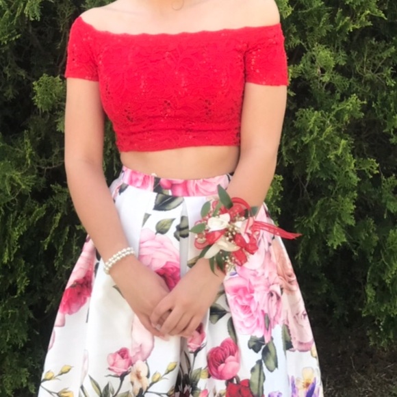 2 Piece/ Off the Shoulders/ Long Formal Dress - Picture 1 of 4